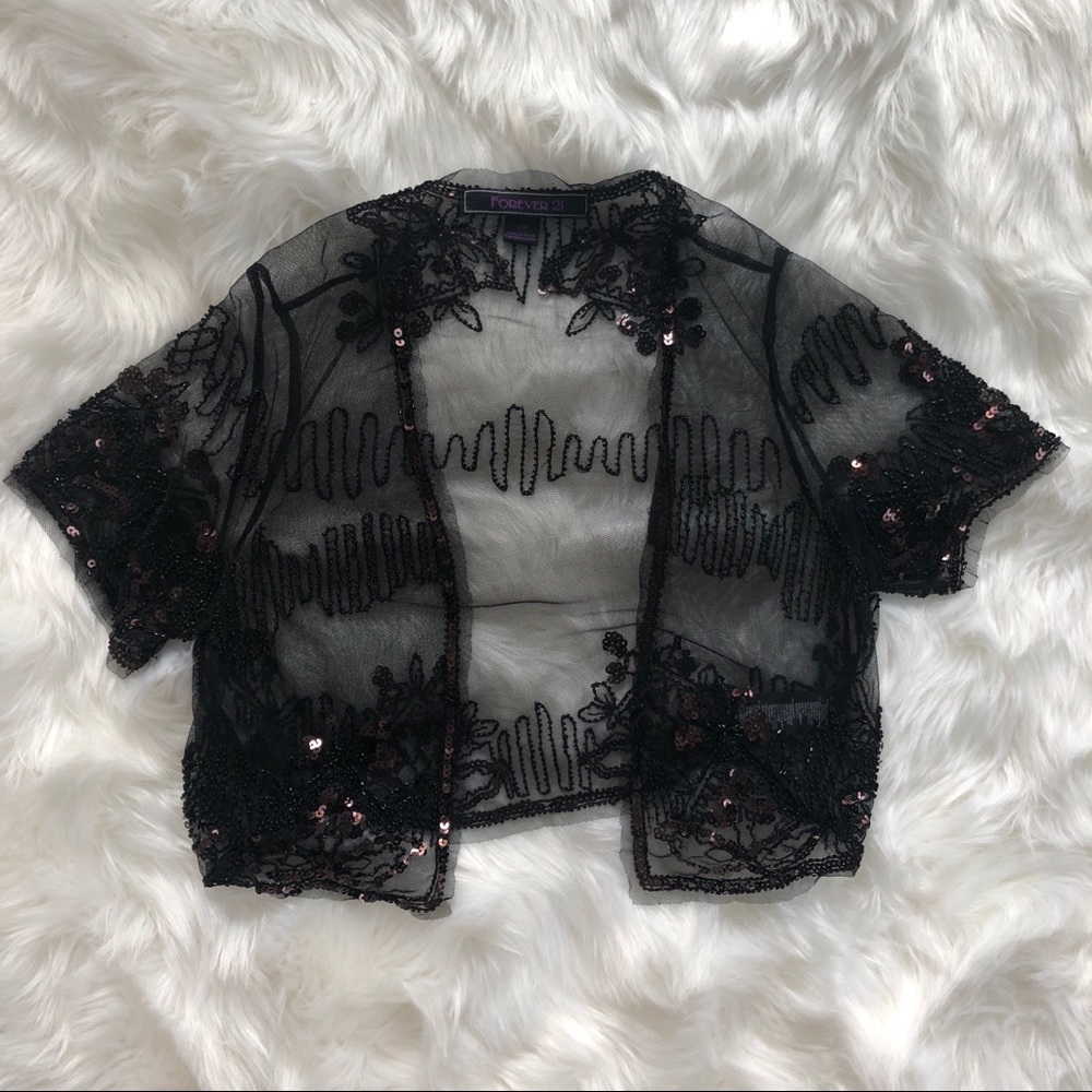 Lace Short Sleeve Top / Cardigan